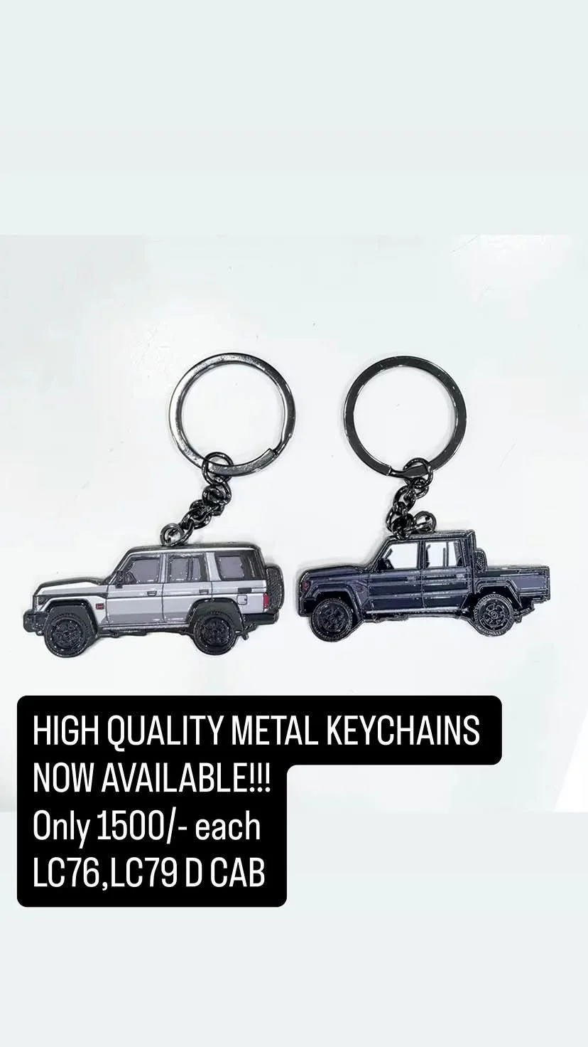 LC79 Double Cab Metal Keychain